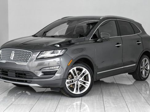 Used 2019 Lincoln MKC Reserve AWD/4WD image 4