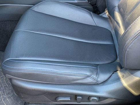 Used 2025 Subaru Forester Limited AWD/4WD image 14