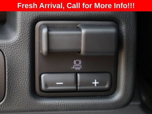Used 2025 GMC Sierra EV Denali AWD/4WD image 33