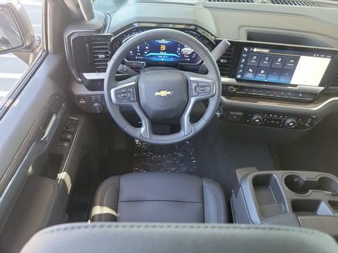 Certified 2022 Chevrolet Silverado 1500 Custom w/ LPO, Dark Essentials Package RWD image 7