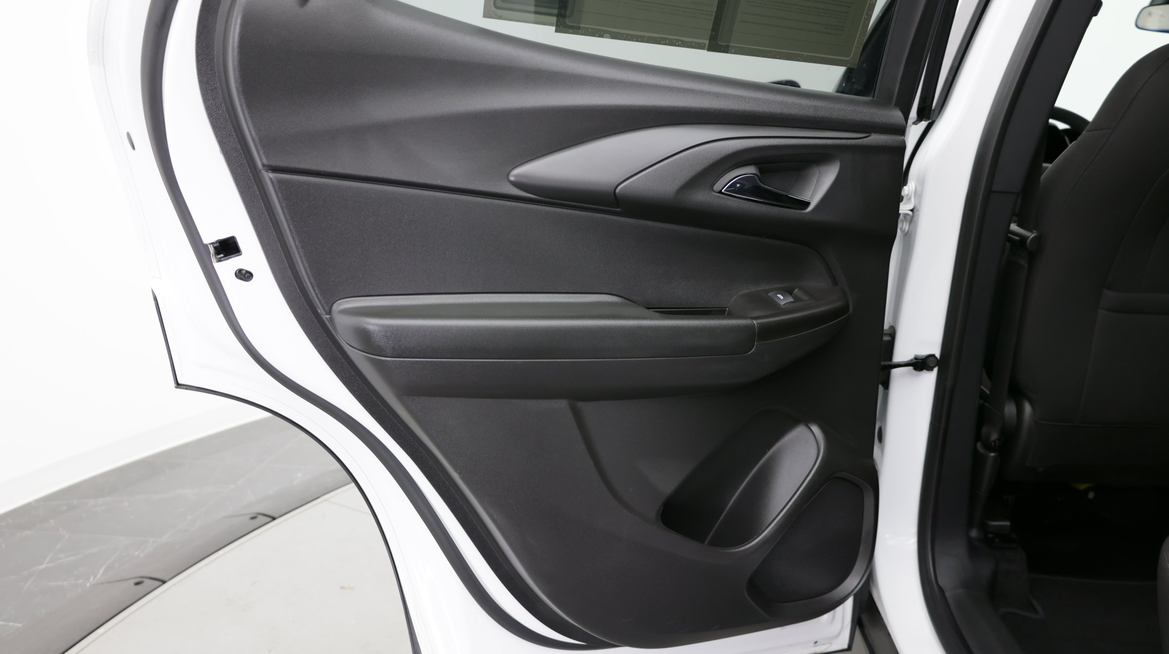 Used 2026 Chevrolet TrailBlazer LT FWD image 27