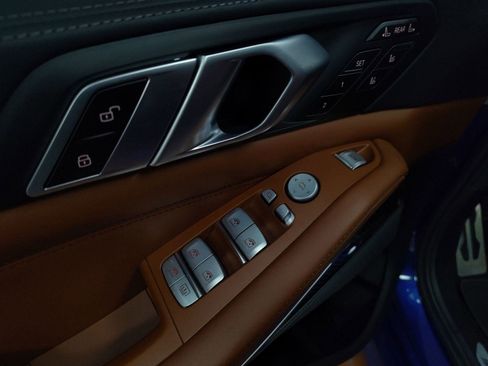 Certified 2023 BMW X7 M60i w/ Executive Package image 12