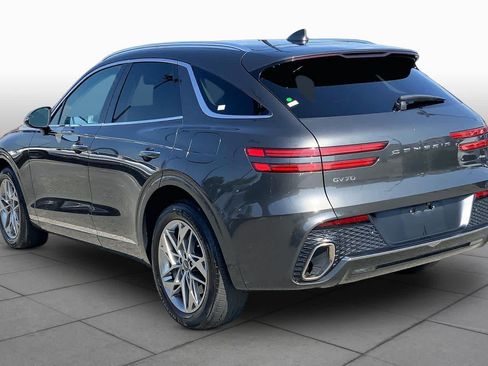 Used 2025 Genesis GV70 2.5T AWD/4WD image 11