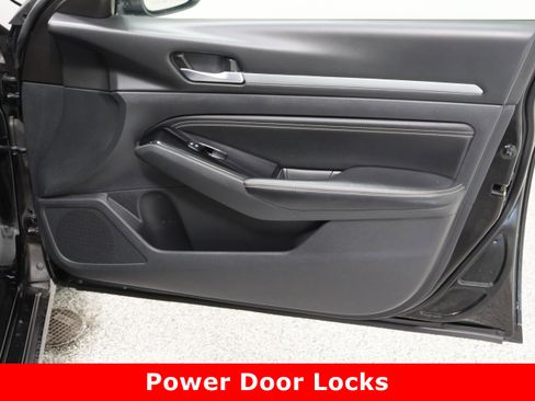 Used 2023 Nissan Altima 2.5 SL image 38