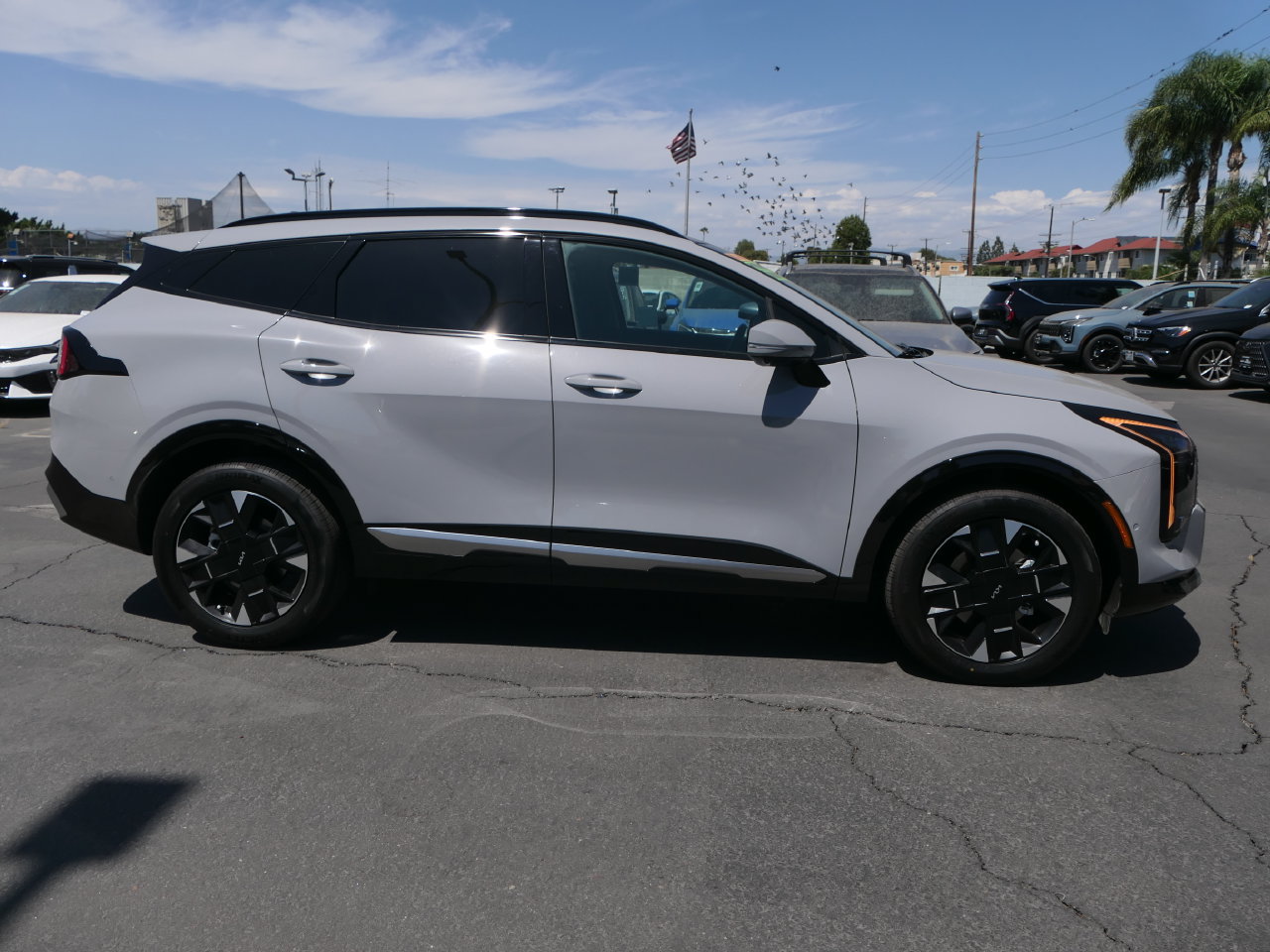 Used 2026 Kia Sportage SX Prestige AWD/4WD image 2