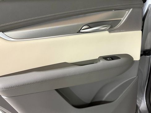 New 2026 Cadillac XT5 Premium Luxury FWD image 38