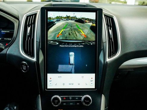 Used 2024 Ford Edge SEL image 23