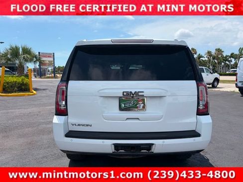 Used 2017 GMC Yukon SLT AWD/4WD image 36
