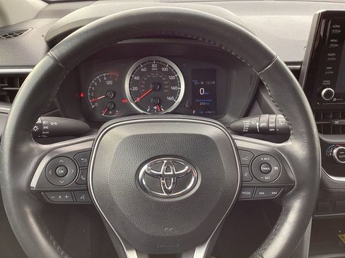 Used 2022 Toyota Corolla Cross LE image 28