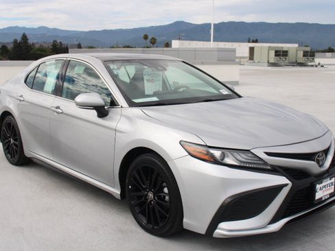 Certified 2023 Toyota Camry XSE FWD image 2