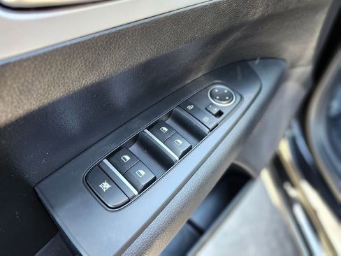 Used 2023 Kia Forte LXS FWD image 15