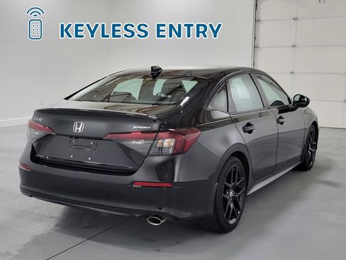 Used 2025 Honda Civic Sport image 9