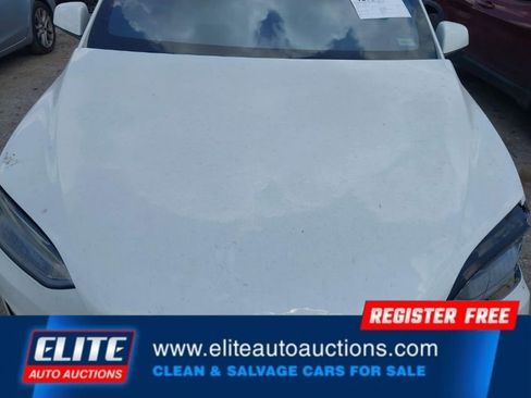 Used 2023 Tesla Model X Plaid image 20