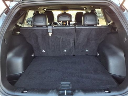 Used 2025 Jeep Compass Limited image 76