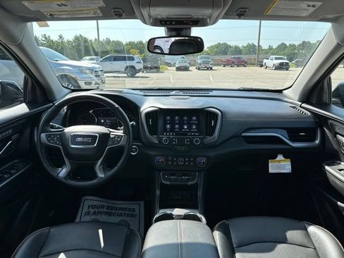 Used 2024 GMC Terrain AT4 w/ Infotainment Package II AWD/4WD image 38