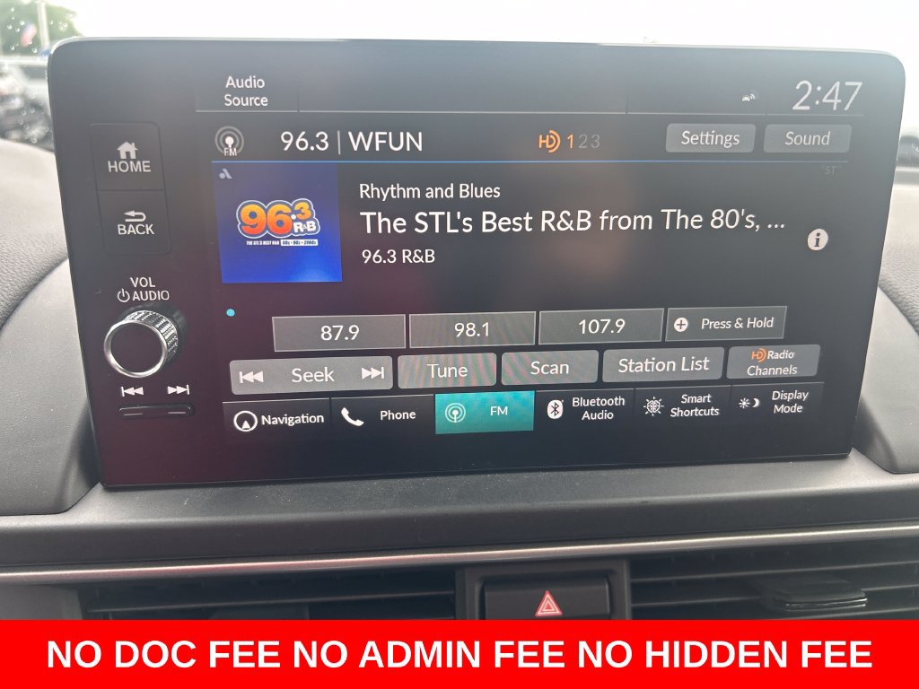 Used 2025 Honda Pilot Black Edition image 18