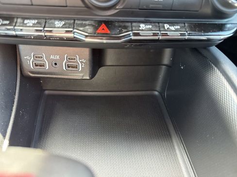 Used 2024 Dodge Durango GT AWD/4WD image 25