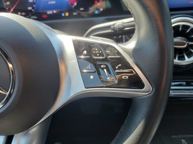 Used 2025 Mercedes-Benz CLA 250 image 25