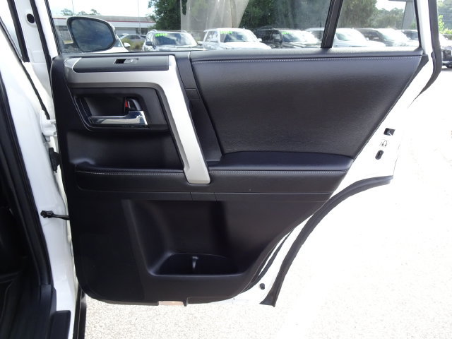 Used 2015 Toyota 4Runner SR5 RWD image 19