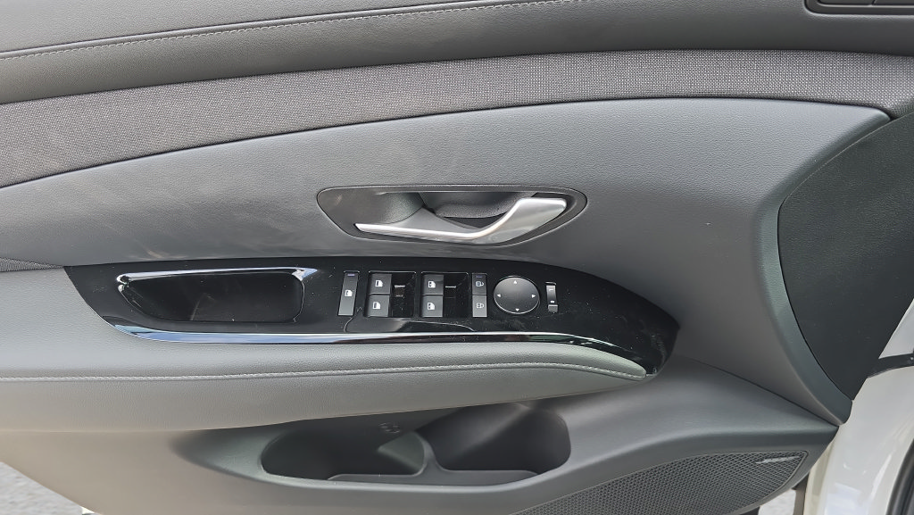 New 2026 Hyundai Tucson Limited AWD/4WD image 15