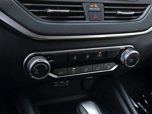 Used 2021 Nissan Altima 2.5 SR image 19