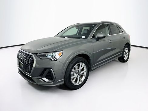 Used 2025 Audi Q3 2.0T Premium AWD/4WD image 3