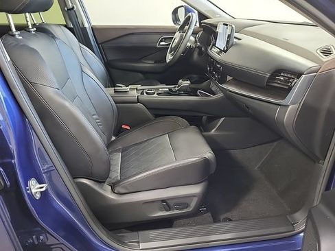 Used 2023 Nissan Rogue Platinum AWD/4WD image 18
