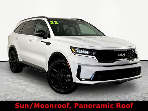 Certified 2023 Kia Sorento SX AWD/4WD image 3