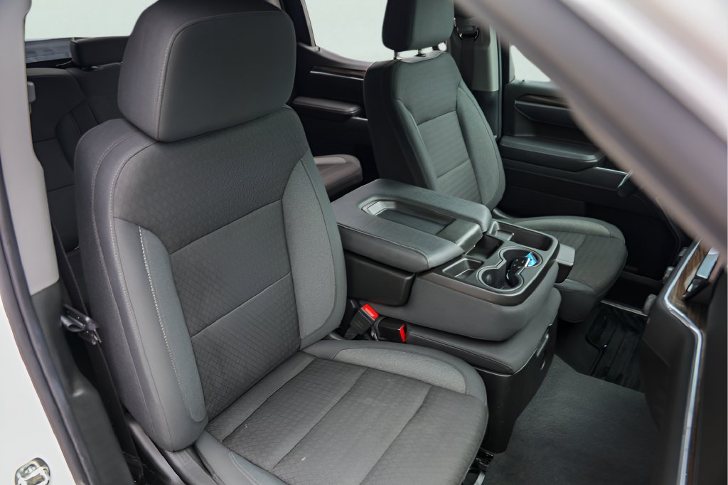 Used 2026 Chevrolet Silverado 1500 RST RWD image 29