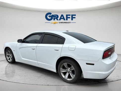 Used 2014 Dodge Charger R/T RWD image 4