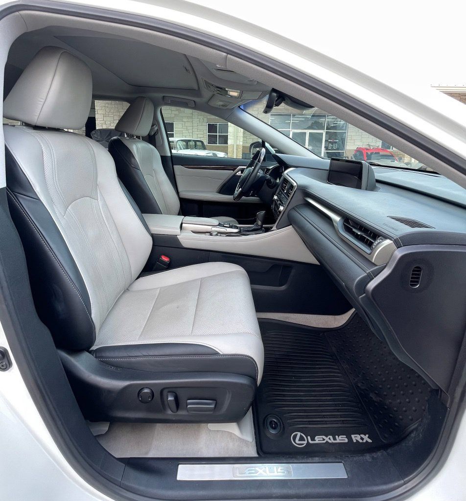 Used 2016 Lexus RX 350 FWD w/ Premium Package image 29