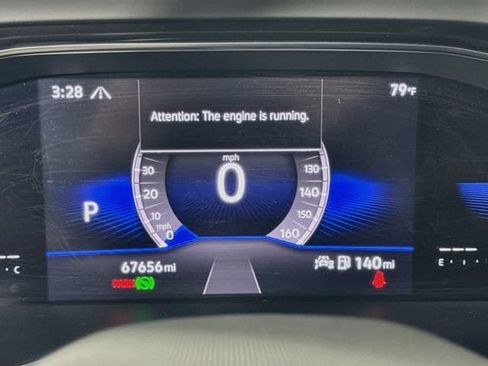 Used 2023 Volkswagen Jetta SE w/ Panoramic Sunroof Package FWD image 12