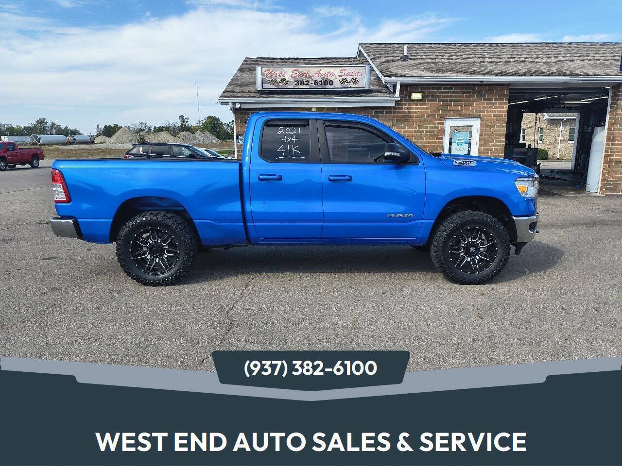 Used 2021 RAM 1500 Big Horn AWD/4WD image 1