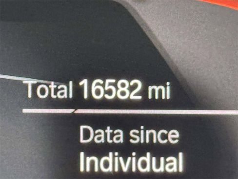 Used 2023 BMW 530i xDrive w/ Convenience Package image 2