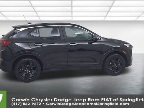 Used 2024 Buick Encore GX Sport Touring image 16