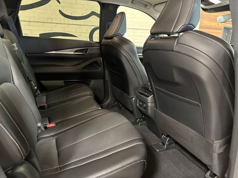 Used 2024 INFINITI QX60 Luxe AWD/4WD image 23