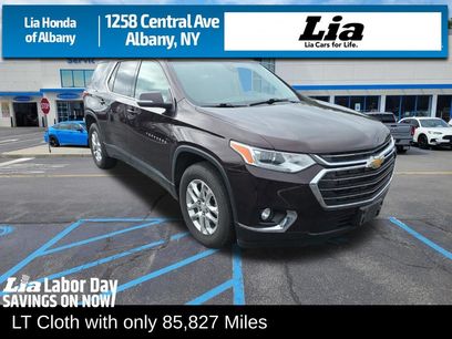 Used 2021 Chevrolet Traverse LT
