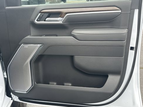 New 2026 Chevrolet Silverado 3500 High Country w/ Technology Package image 14