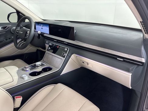 New 2026 Genesis GV80 3.5T Advanced AWD/4WD image 13