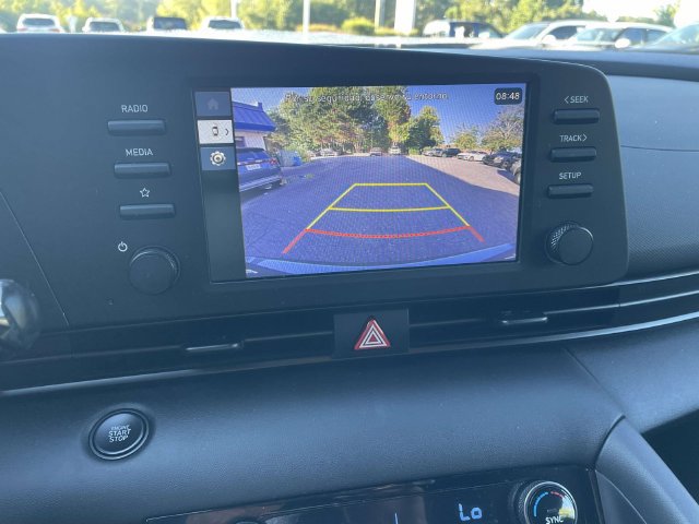 Used 2025 Hyundai Elantra Sport FWD image 29
