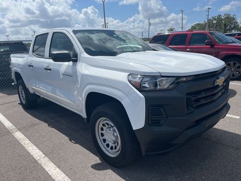Used 2026 Chevrolet Colorado W/T w/ Advanced Trailering Package RWD image 2