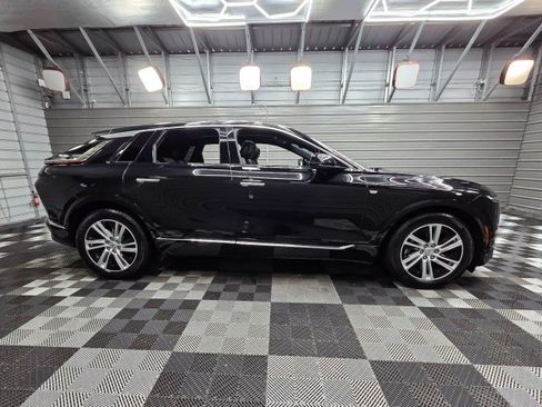 Used 2024 Cadillac Lyriq Tech w/ Driver Assist Package AWD/4WD image 10