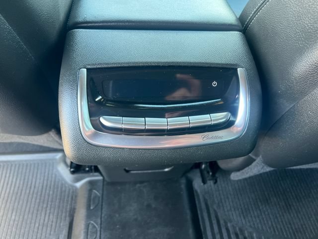 Certified 2024 Cadillac XT6 Luxury AWD/4WD image 20