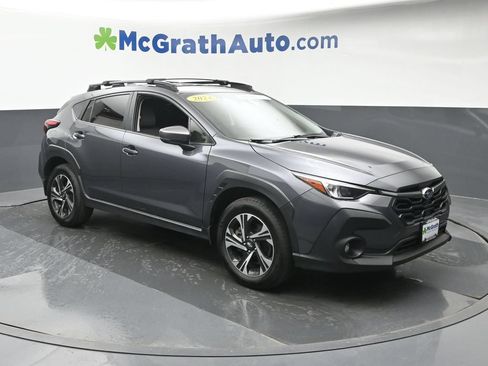 Used 2024 Subaru Crosstrek 2.0i Premium AWD/4WD image 2
