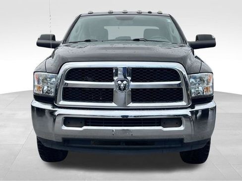 Used 2018 RAM 2500 Tradesman w/ Chrome Appearance Group image 2