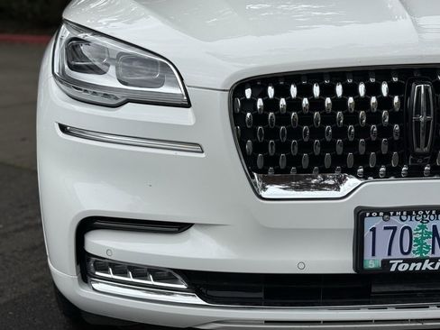 Used 2022 Lincoln Aviator Black Label w/ Dynamic Handling Package image 5