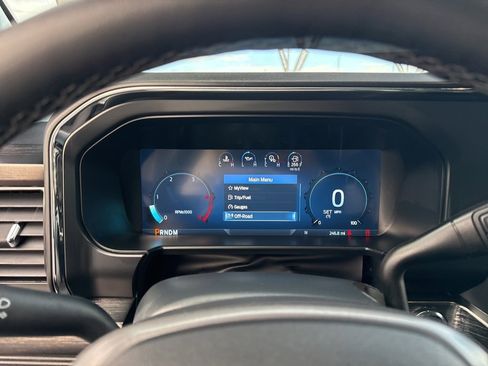 Used 2026 Ford F450 Lariat w/ FX4 Off-Road Package image 29