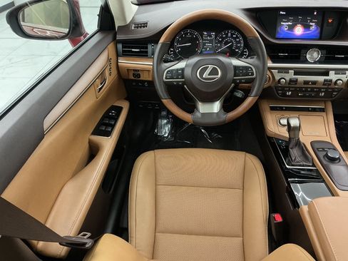 Used 2017 Lexus ES 350 w/ Premium Package FWD image 31