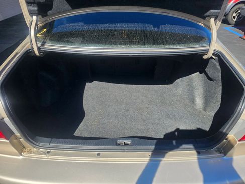 Used 1998 Toyota Camry LE image 17