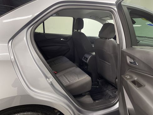 Used 2024 Chevrolet Equinox LT w/ LPO, Floor Liner Package image 21